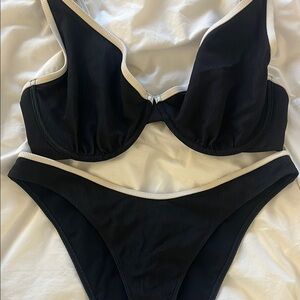 Black and White Women's Bikini Set from Abercrombie